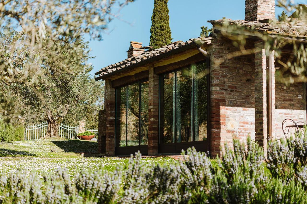 Agriturismo Montalbino Монтеспертоли Экстерьер фото