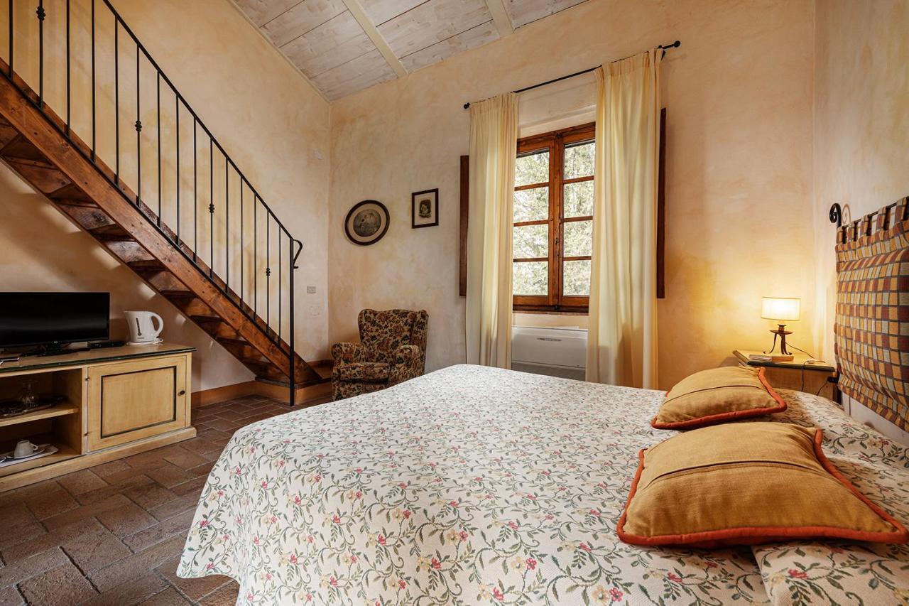 Agriturismo Montalbino Монтеспертоли Экстерьер фото