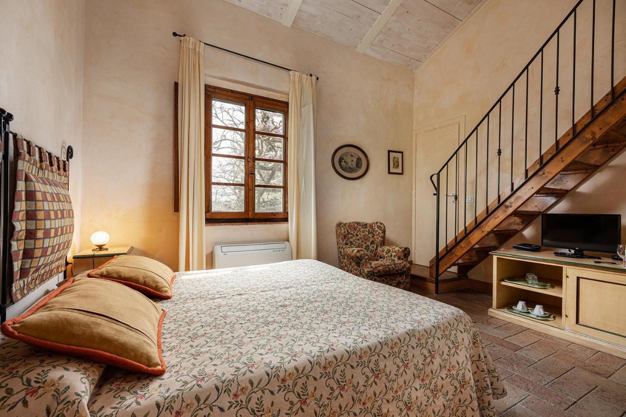 Agriturismo Montalbino Монтеспертоли Экстерьер фото