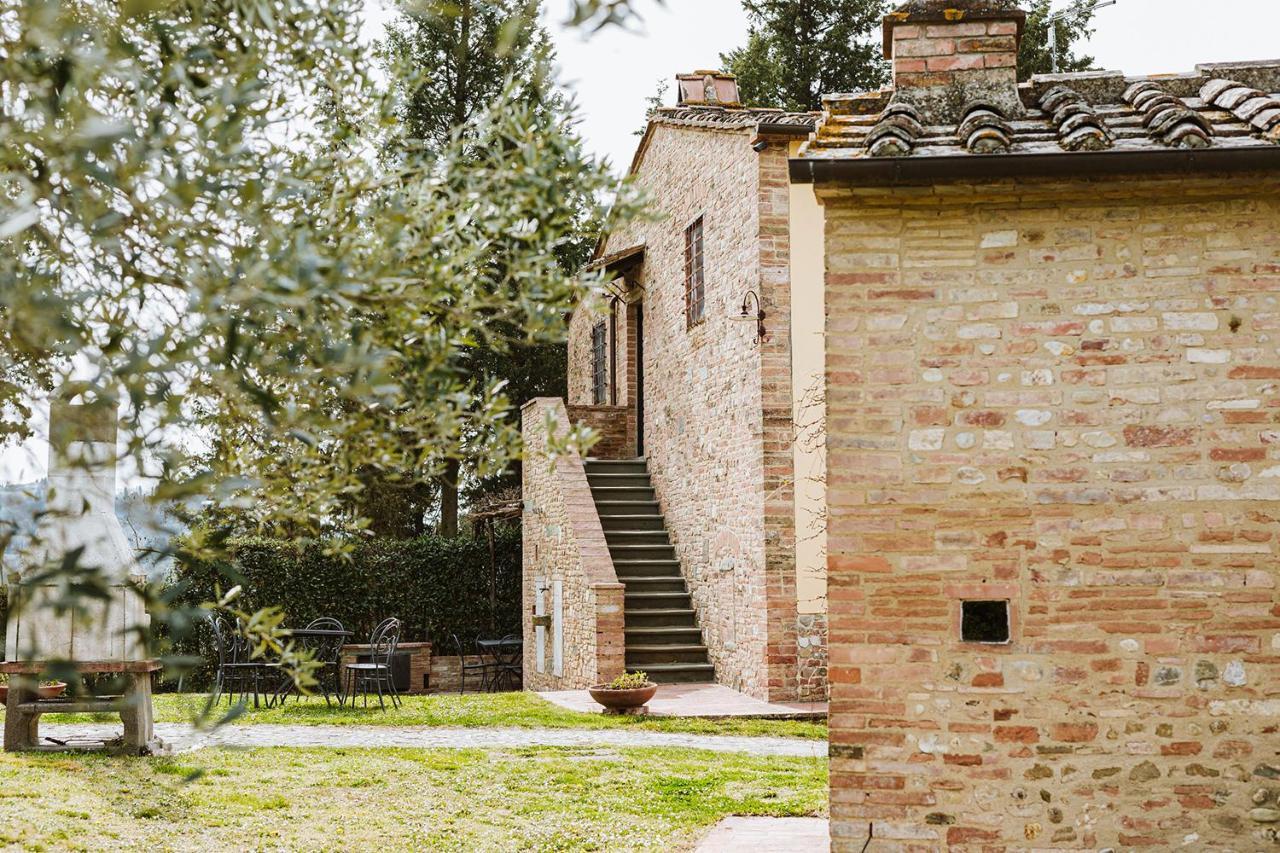 Agriturismo Montalbino Монтеспертоли Экстерьер фото