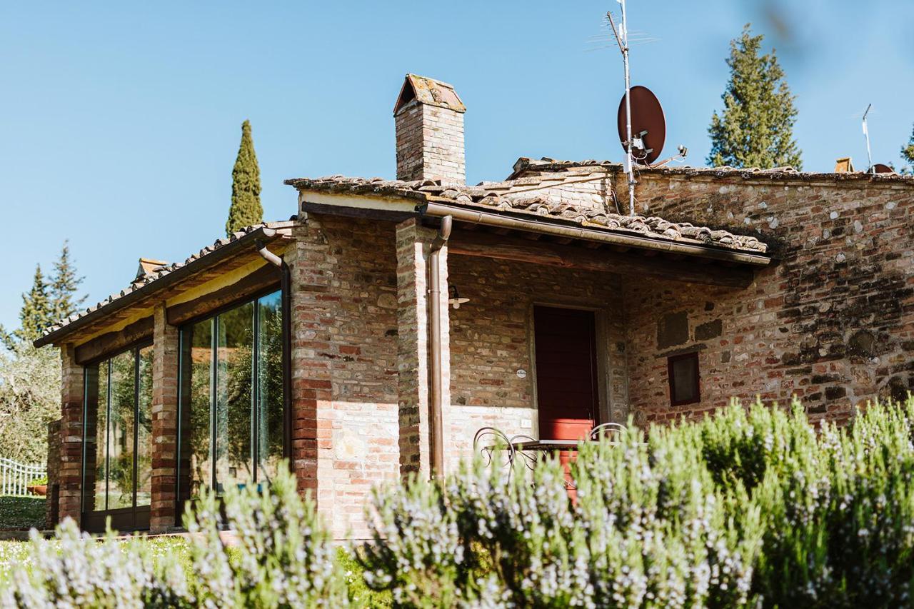Agriturismo Montalbino Монтеспертоли Экстерьер фото